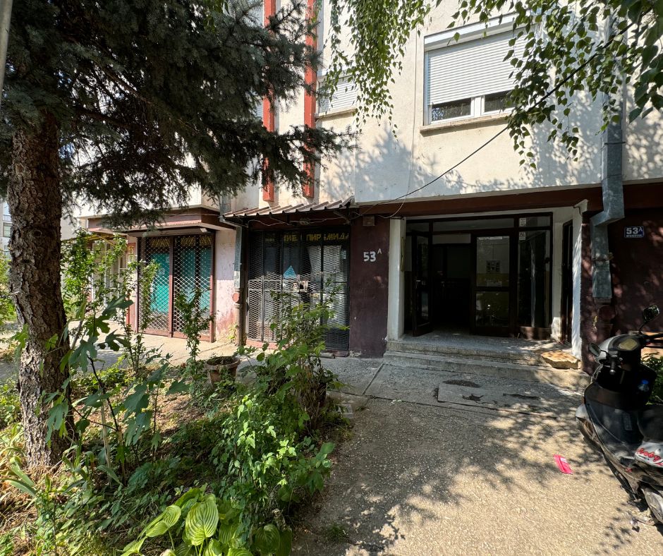 Деловен простор бр.25