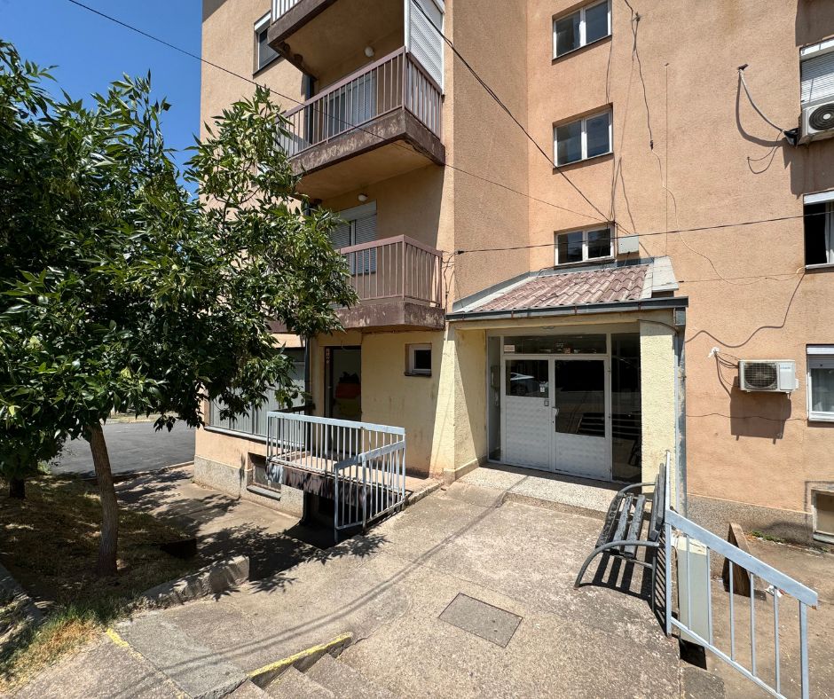 Деловен простор бр.52