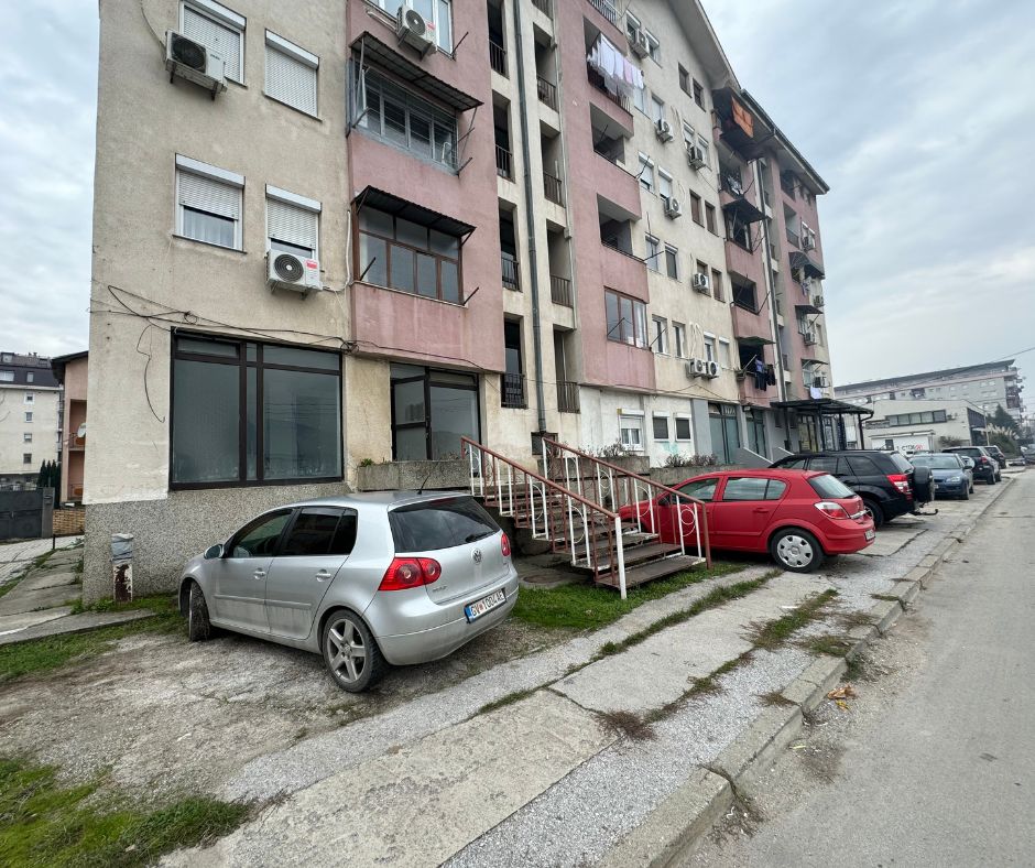 Деловен простор бр.61